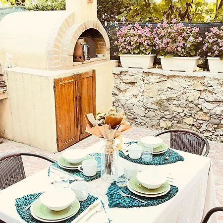 فندق La Bella Lucca 3*